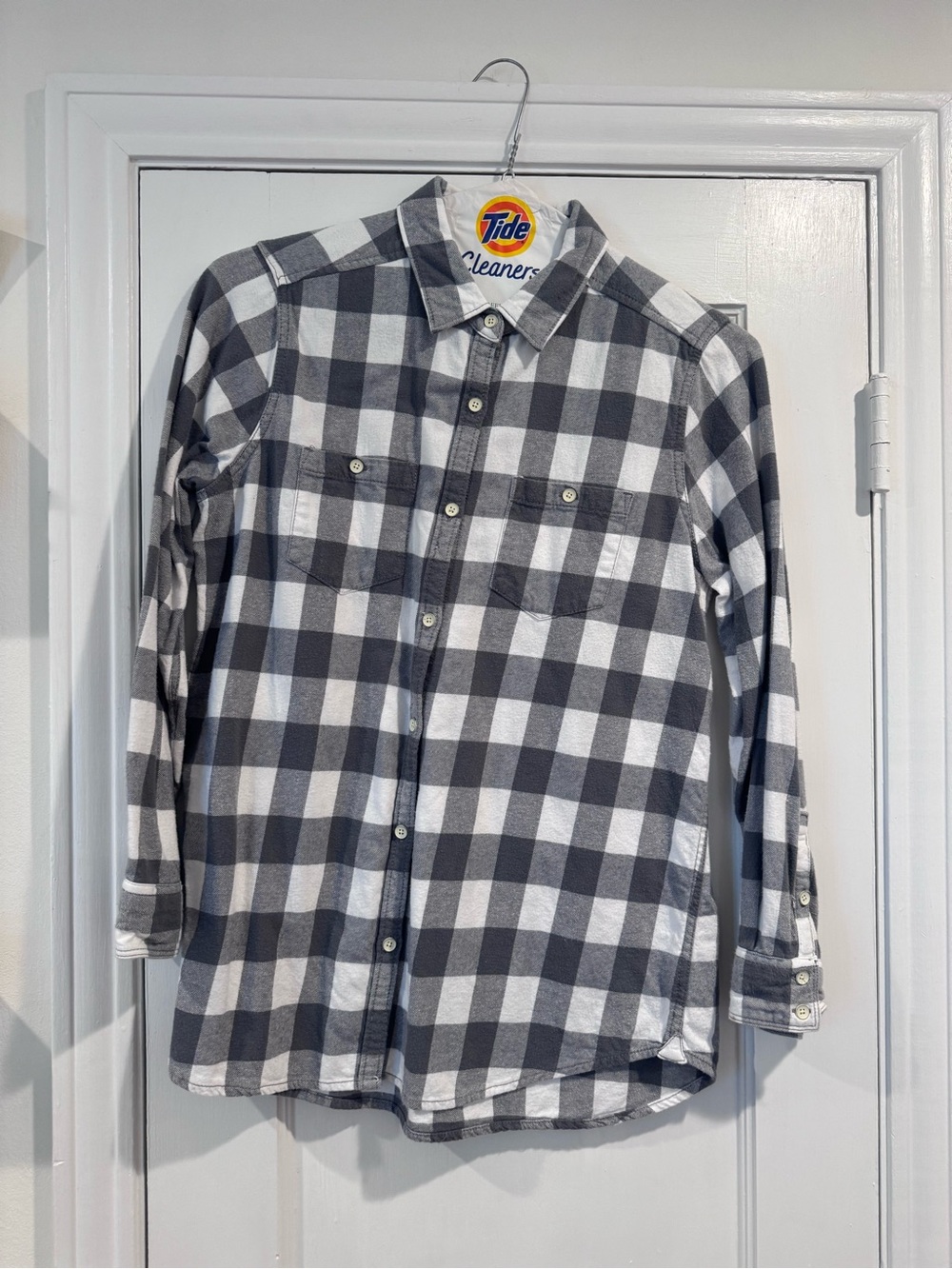 Old Ranch Flannel Shirt - Women’s Size M Casual Button-Down